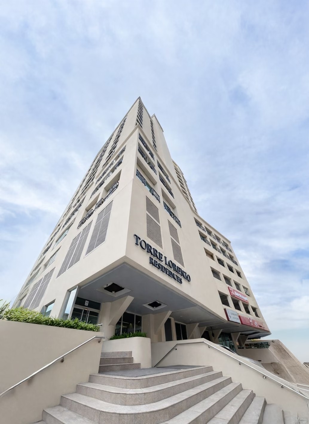 1 Torre Lorenzo — student housing near DLSU
